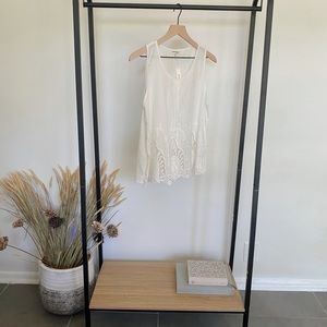 Cream sweet blouse 🏵️☁️